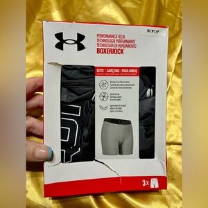 Under Armour Gray Boys' Performance Boxer Briefs